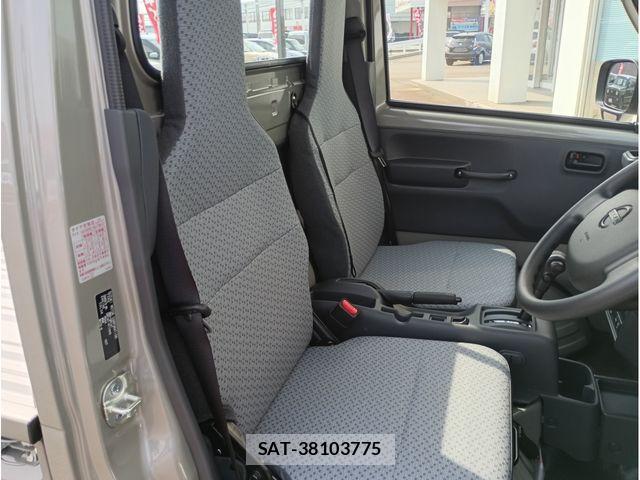 Nissan CLIPPER TRUCK 2026-03 5862375-3