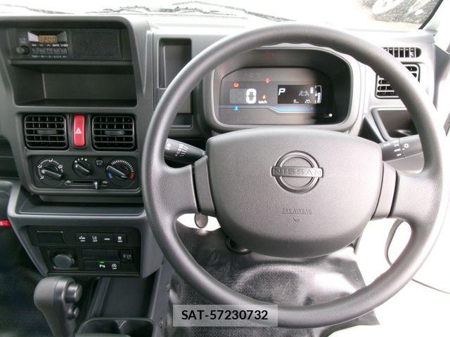 Nissan CLIPPER TRUCK 2026-02 6263472-18
