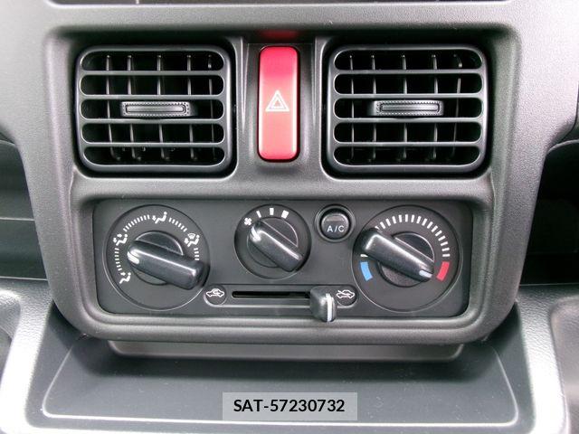 Nissan CLIPPER TRUCK 2026-02 6263472-20