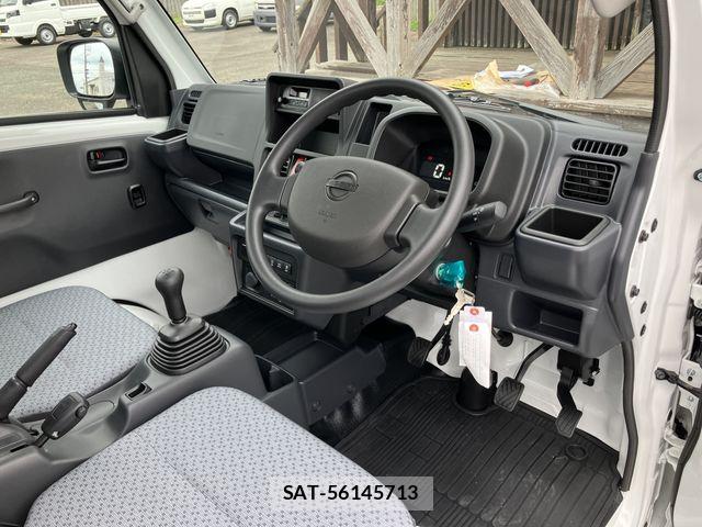 Nissan CLIPPER TRUCK 2026-03 6611076-1
