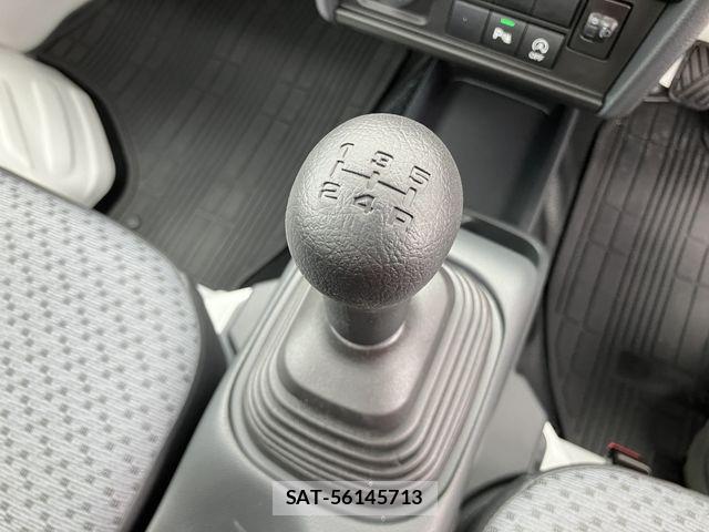 Nissan CLIPPER TRUCK 2026-03 6611076-19
