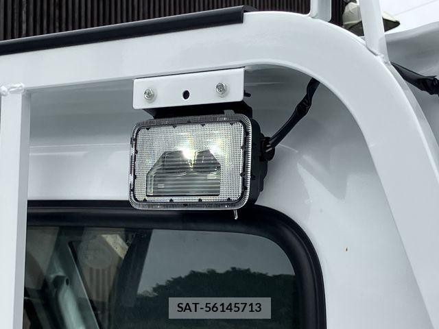 Nissan CLIPPER TRUCK 2026-03 6611076-28