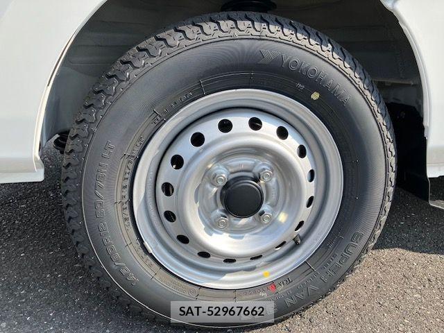 Nissan CLIPPER TRUCK 2026-03 6641356-10