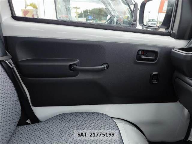 Nissan CLIPPER TRUCK 2026-03 6751061-9
