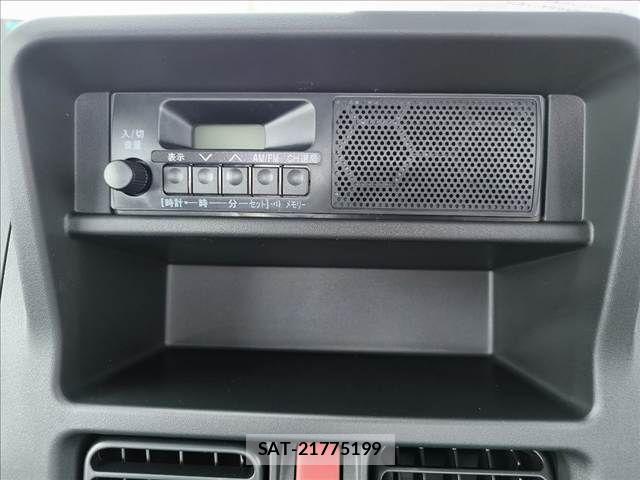 Nissan CLIPPER TRUCK 2026-03 6751061-8
