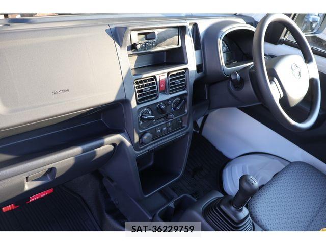 Nissan CLIPPER TRUCK 2026-02 6903317-1