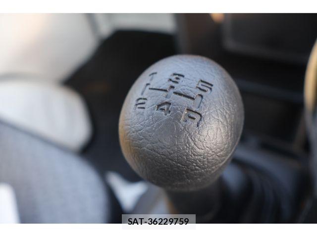 Nissan CLIPPER TRUCK 2026-02 6903317-3