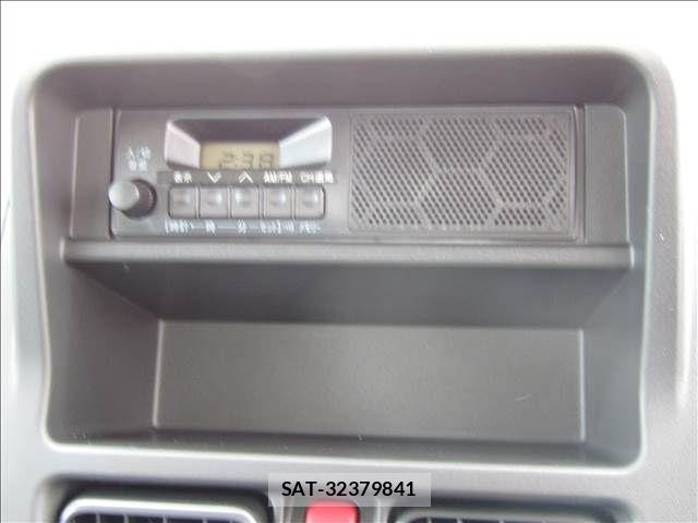 Nissan CLIPPER TRUCK 2026-03 6992353-6