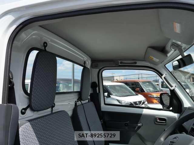 Nissan CLIPPER TRUCK 2026-02 7216175-28