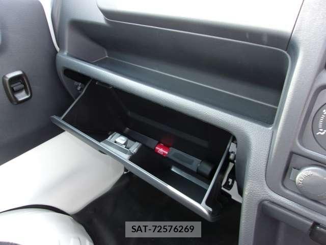 Nissan CLIPPER TRUCK 2025-05 7326249-21