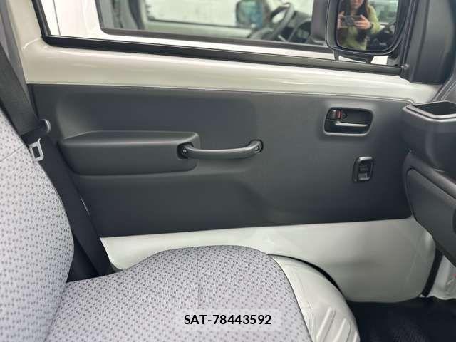 Nissan CLIPPER TRUCK 2026-03 7453498-18