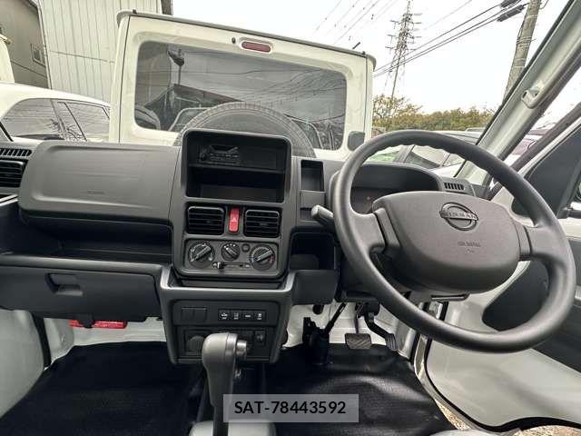Nissan CLIPPER TRUCK 2026-03 7453498-1