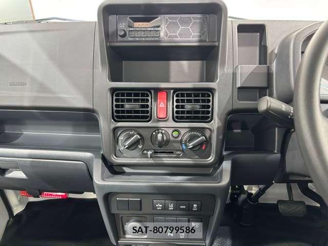 Nissan CLIPPER TRUCK 2026-03 7499920-19