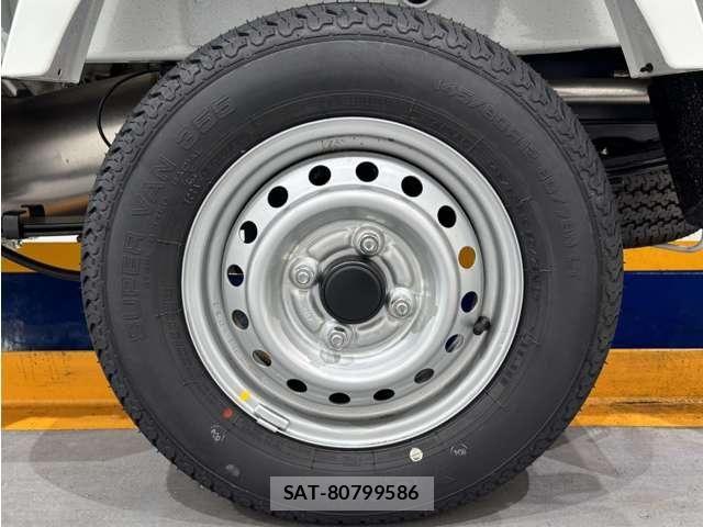 Nissan CLIPPER TRUCK 2026-03 7499920-29