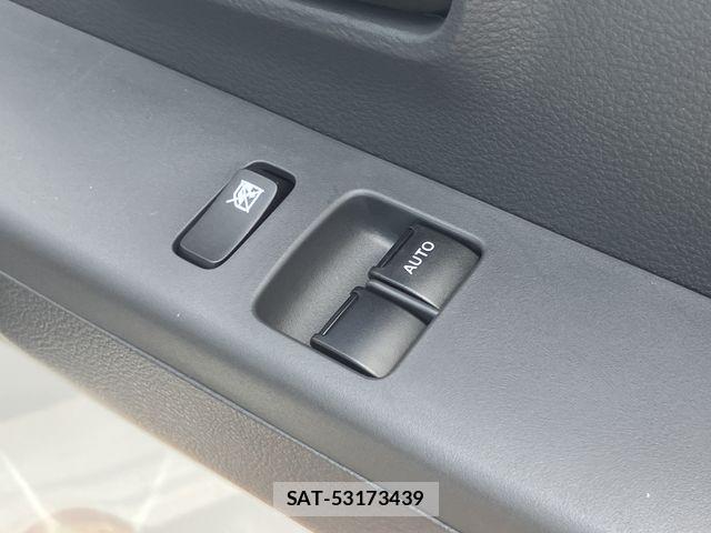 Nissan CLIPPER TRUCK 2026-06 8145592-18