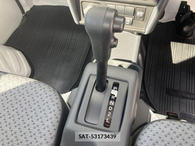 Nissan CLIPPER TRUCK 2026-06 8145592-19