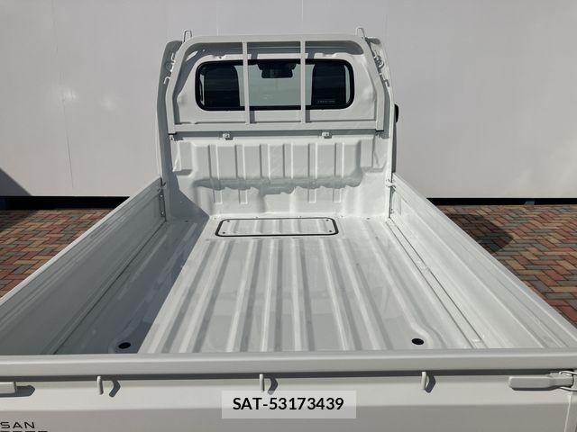 Nissan CLIPPER TRUCK 2026-06 8145592-29