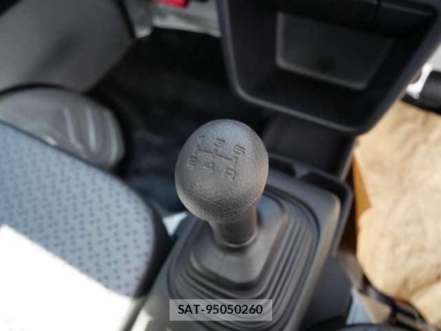 Nissan CLIPPER TRUCK 2026-02 8335244-23
