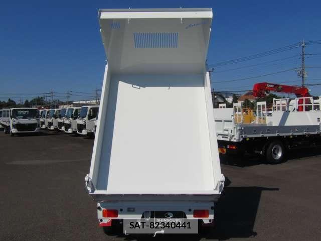 Nissan CLIPPER TRUCK 2026-03 8365167-12