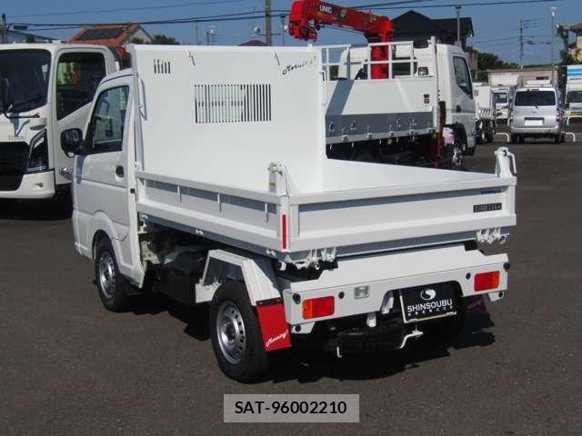 Nissan CLIPPER TRUCK 2026-03 8365165-6