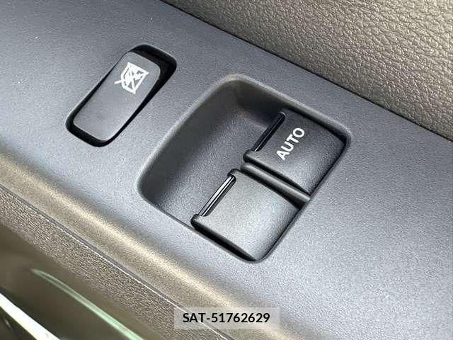 Nissan CLIPPER TRUCK 2026-03 8561450-12