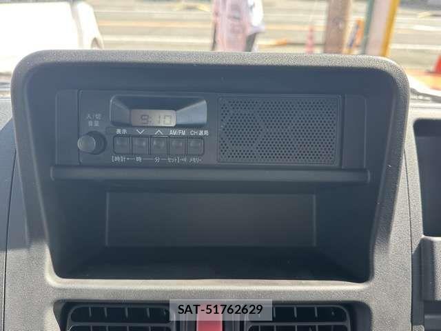 Nissan CLIPPER TRUCK 2026-03 8561450-16