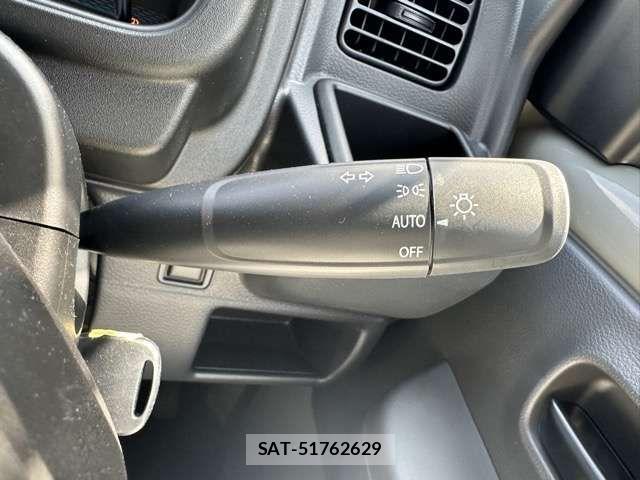 Nissan CLIPPER TRUCK 2026-03 8561450-17