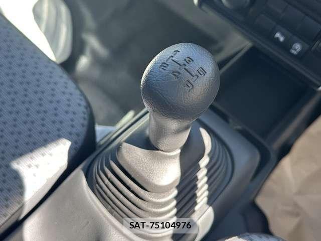 Nissan CLIPPER TRUCK 2026-06 8561449-17