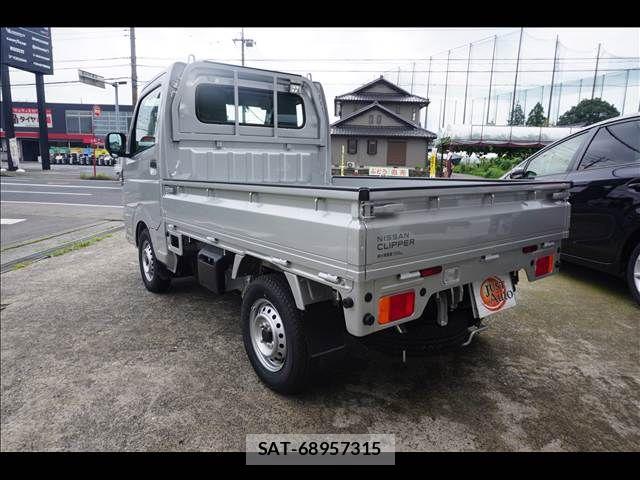 Nissan CLIPPER TRUCK 2026-08 8658435-6