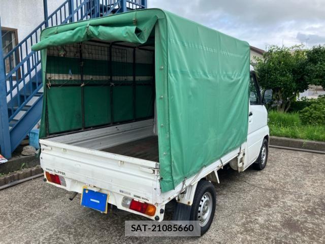Nissan CLIPPER TRUCK 2008-02 8665956-4