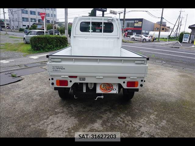 Nissan CLIPPER TRUCK 2026-08 8658438-5