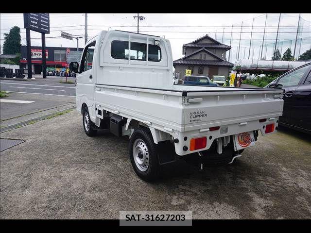 Nissan CLIPPER TRUCK 2026-08 8658438-6