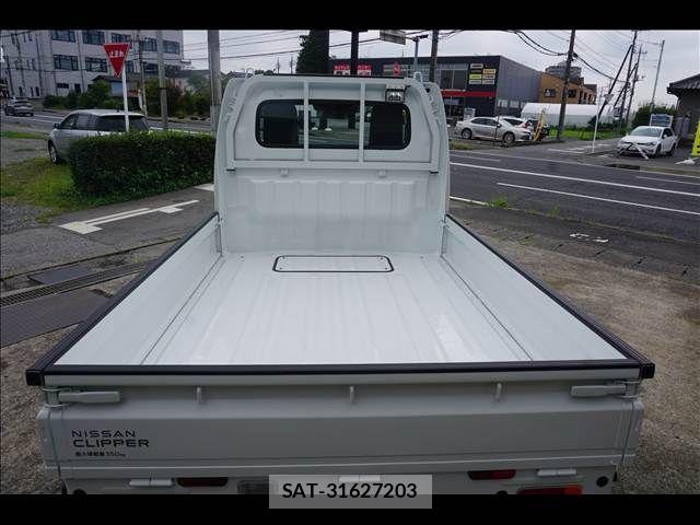 Nissan CLIPPER TRUCK 2026-08 8658438-8