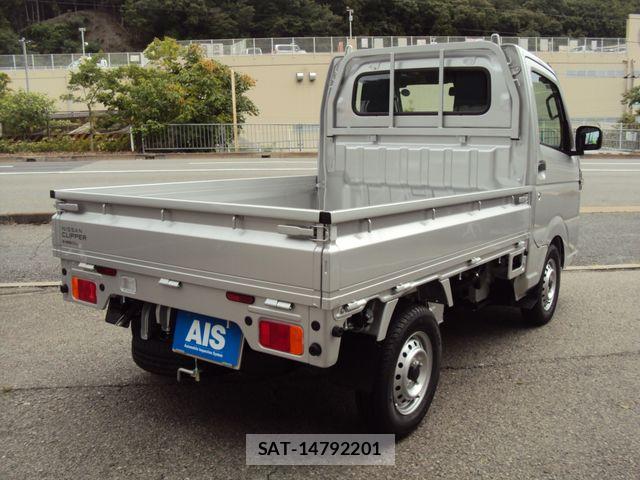 Nissan CLIPPER TRUCK 2026-08 8779757-4