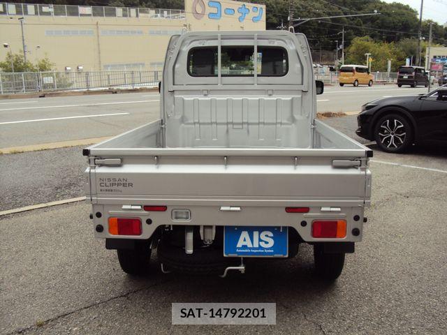 Nissan CLIPPER TRUCK 2026-08 8779757-5