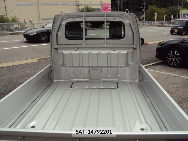 Nissan CLIPPER TRUCK 2026-08 8779757-8