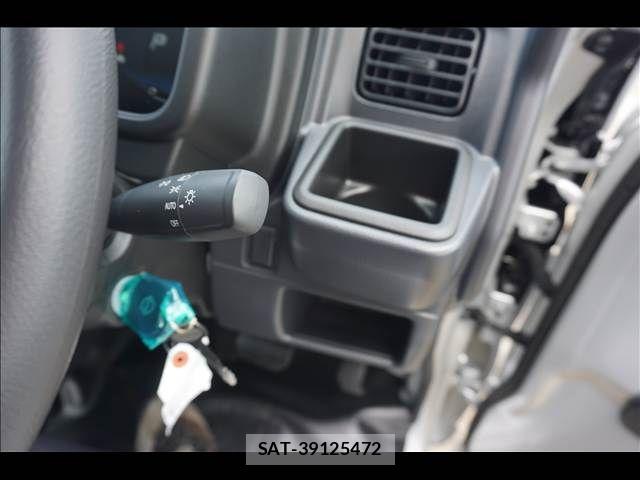 Nissan CLIPPER TRUCK 2026-09 8879121-15