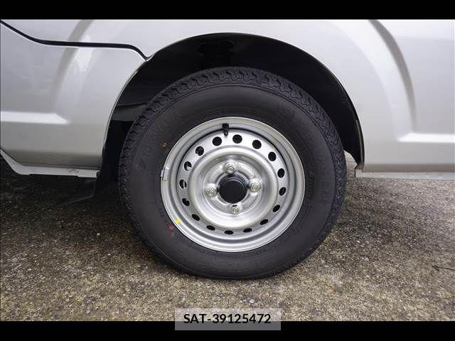Nissan CLIPPER TRUCK 2026-09 8879121-19