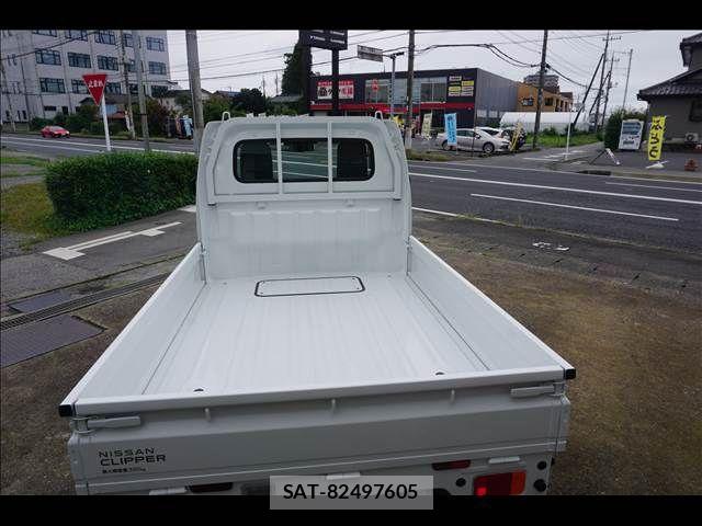 Nissan CLIPPER TRUCK 2026-09 8879120-8