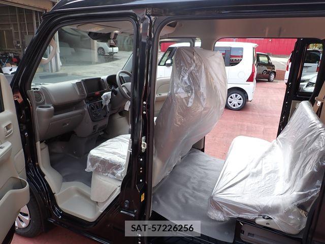 Nissan CLIPPER VAN 2026-02 4589038-25
