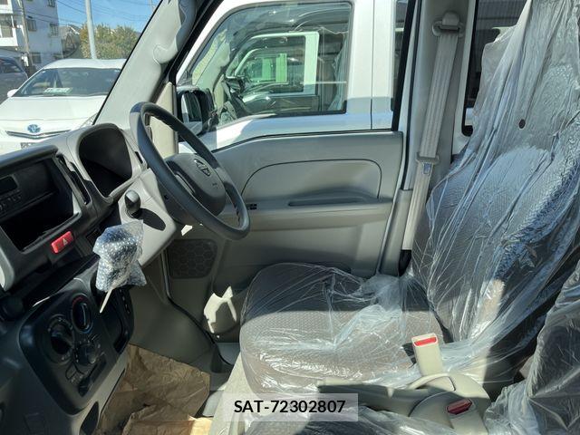 Nissan CLIPPER VAN 2026-02 4934565-1