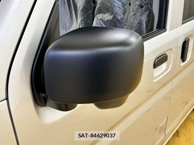 Nissan CLIPPER VAN 2026-03 6903320-9