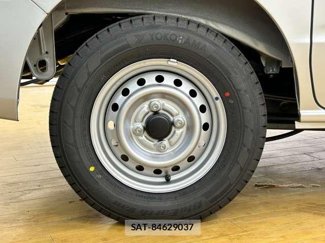 Nissan CLIPPER VAN 2026-03 6903320-12