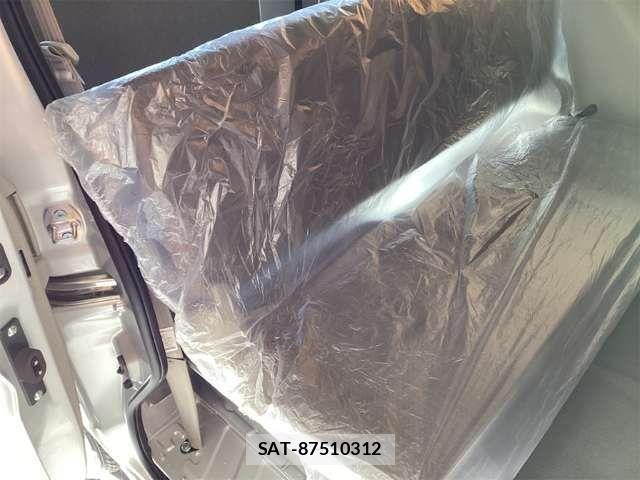 Nissan CLIPPER VAN 2026-03 6903332-10