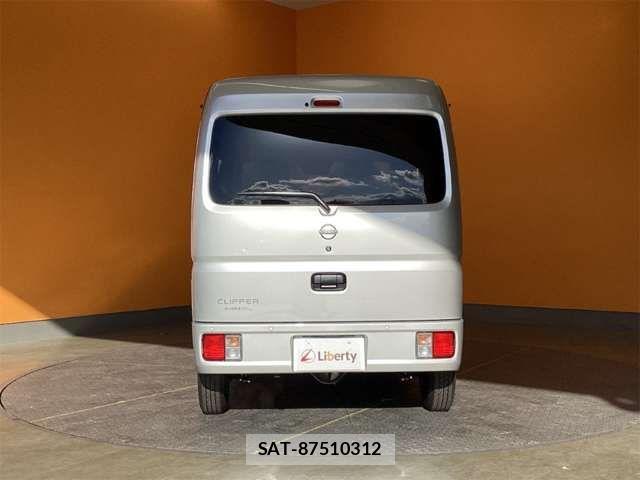 Nissan CLIPPER VAN 2026-03 6903332-6