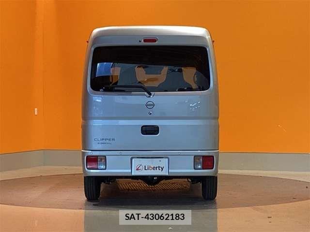 Nissan CLIPPER VAN 2025-12 6903323-8