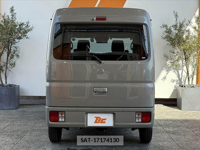 Nissan CLIPPER VAN 2024-07 6992370-13