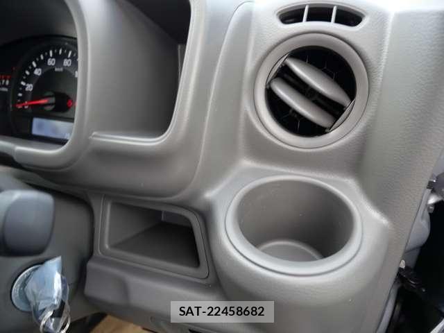 Nissan CLIPPER VAN 2026-02 7216177-25