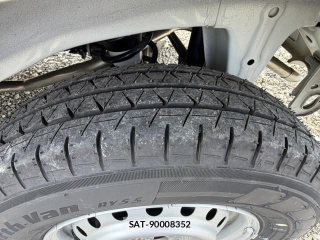 Nissan CLIPPER VAN 2026-05 7250173-22