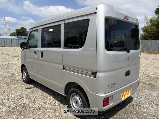 Nissan CLIPPER VAN 2026-05 7250172-3